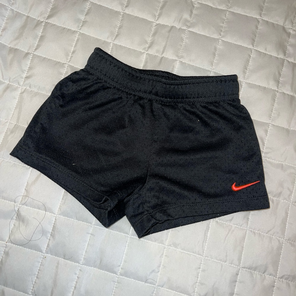 Girls Nike shorts